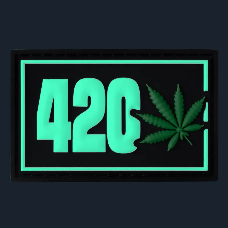tag-420-mit-klettverschluss (1).webp